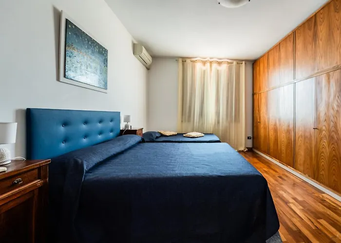 La Contessa Nocleg ze śniadaniem 3*